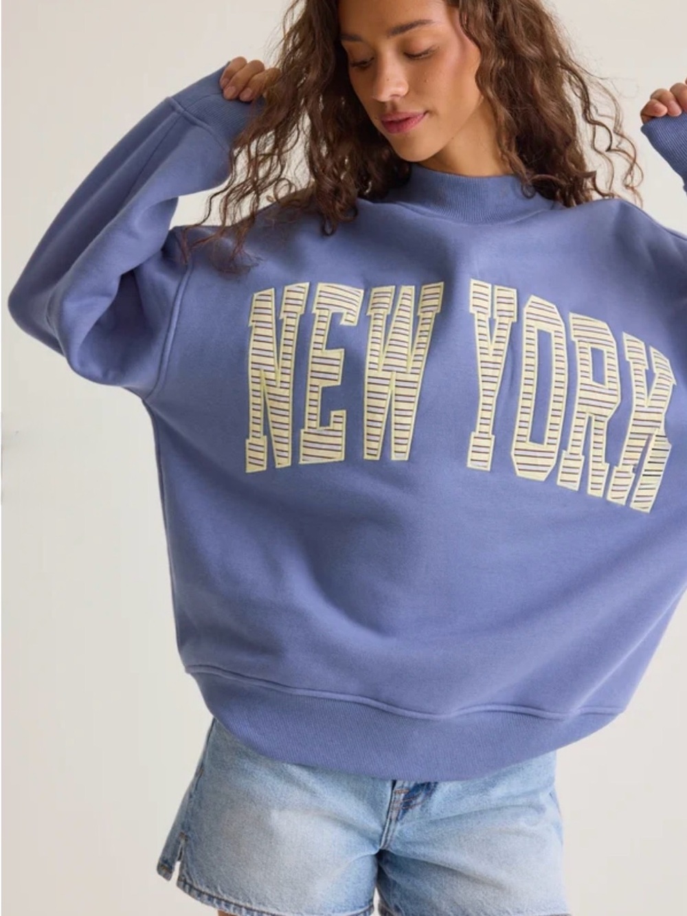 NWOT Altar’d State New York Mock Neck Sweatshirt Blue Medium 🩵